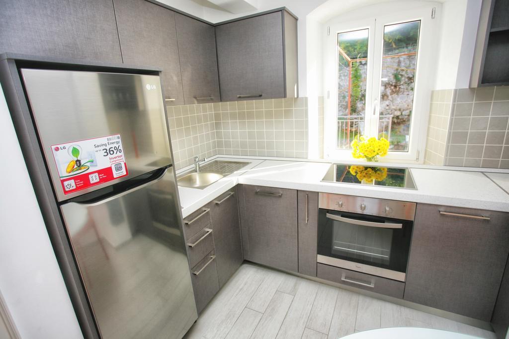 Apartments Barizon Lustica Exterior photo